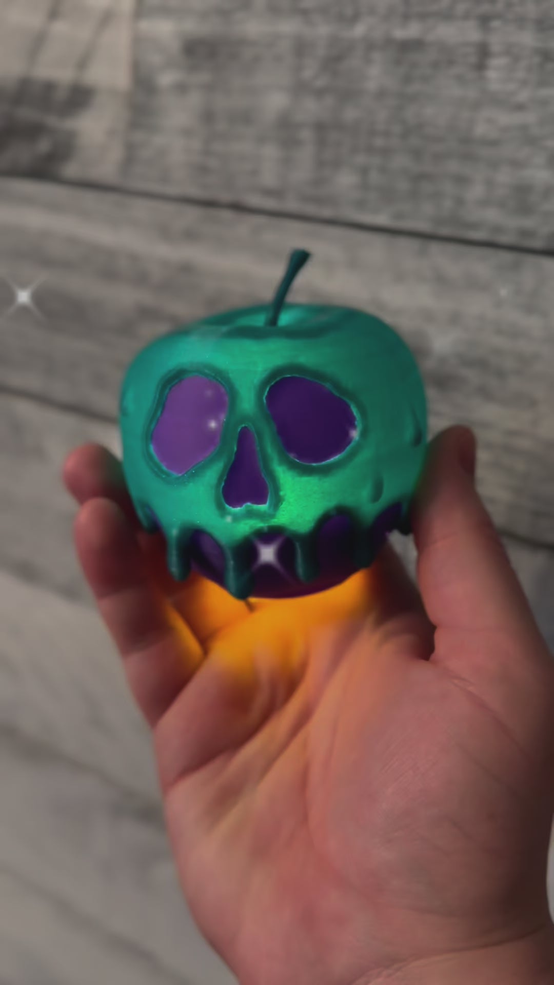Sparkly poison apple